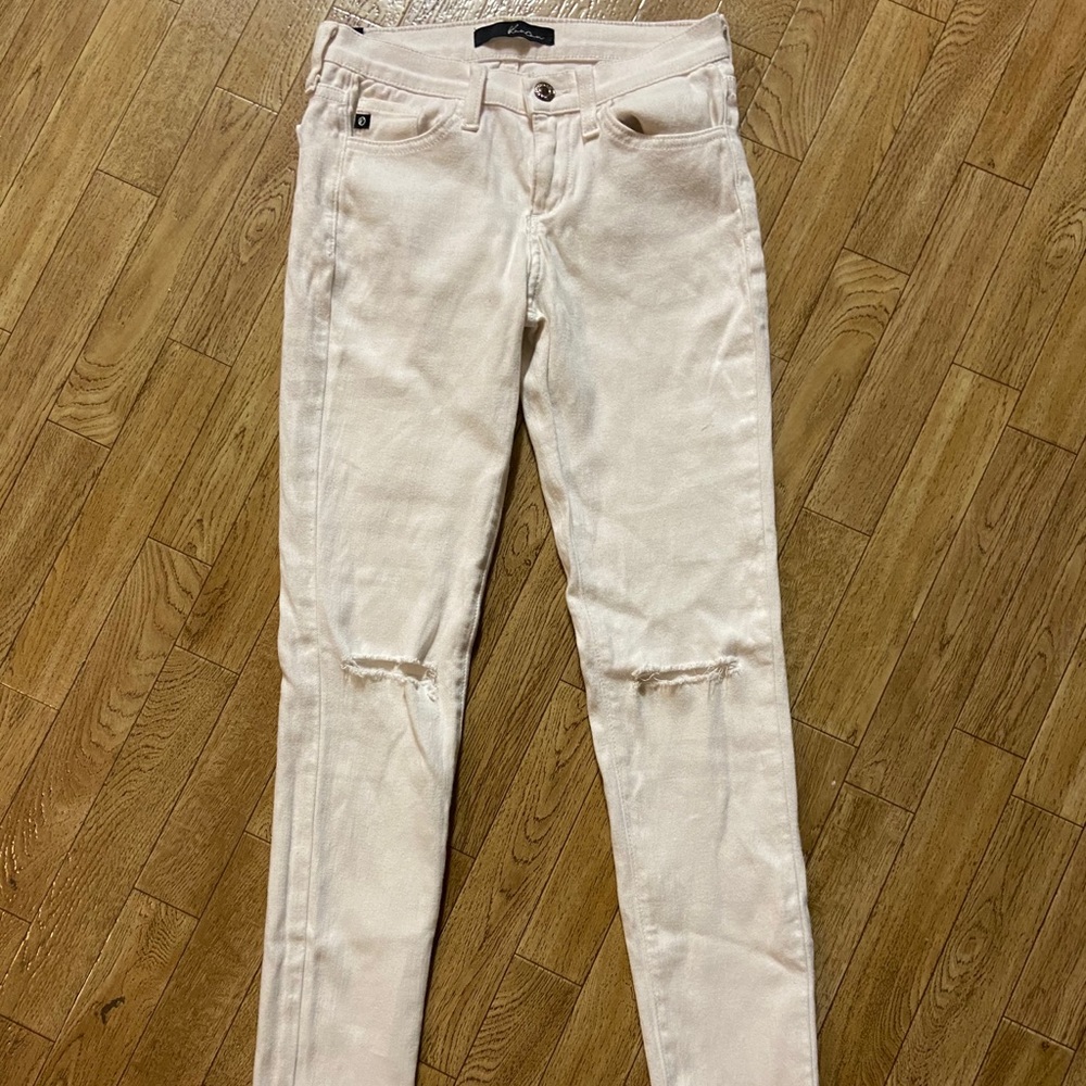 White Kancan skinny jeans!